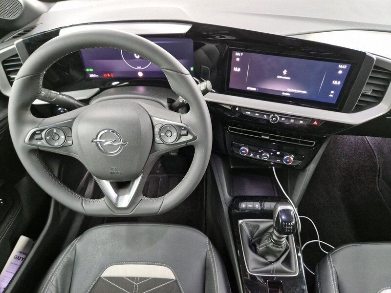 Fahrzeugabbildung Mokka 1.2 Turbo Ultimate Massage ACC Bild 15 von 36