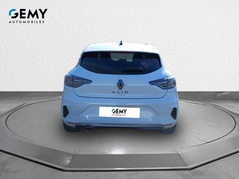 Renault Clio V