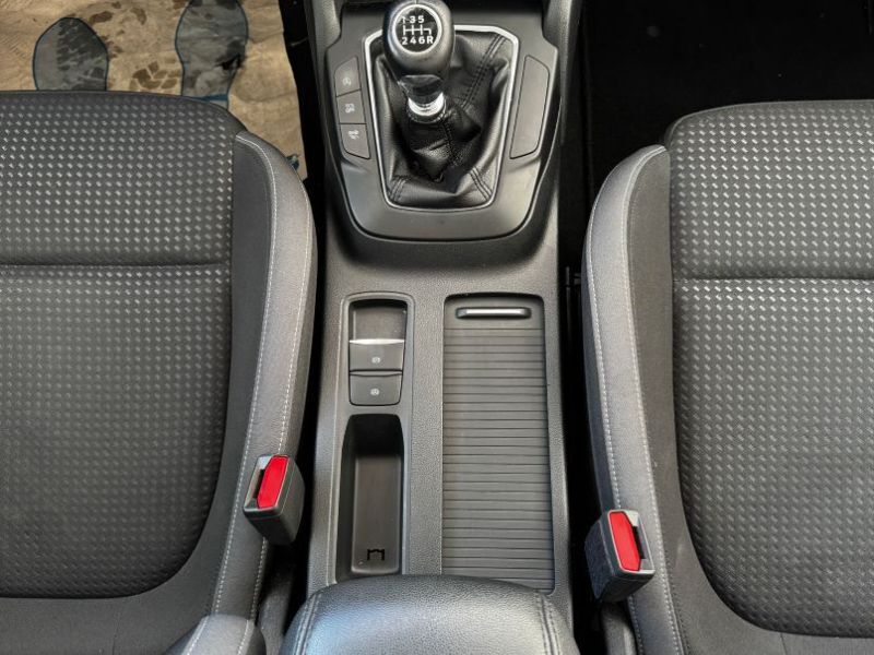 FORD Focus 2020 — imagine 43