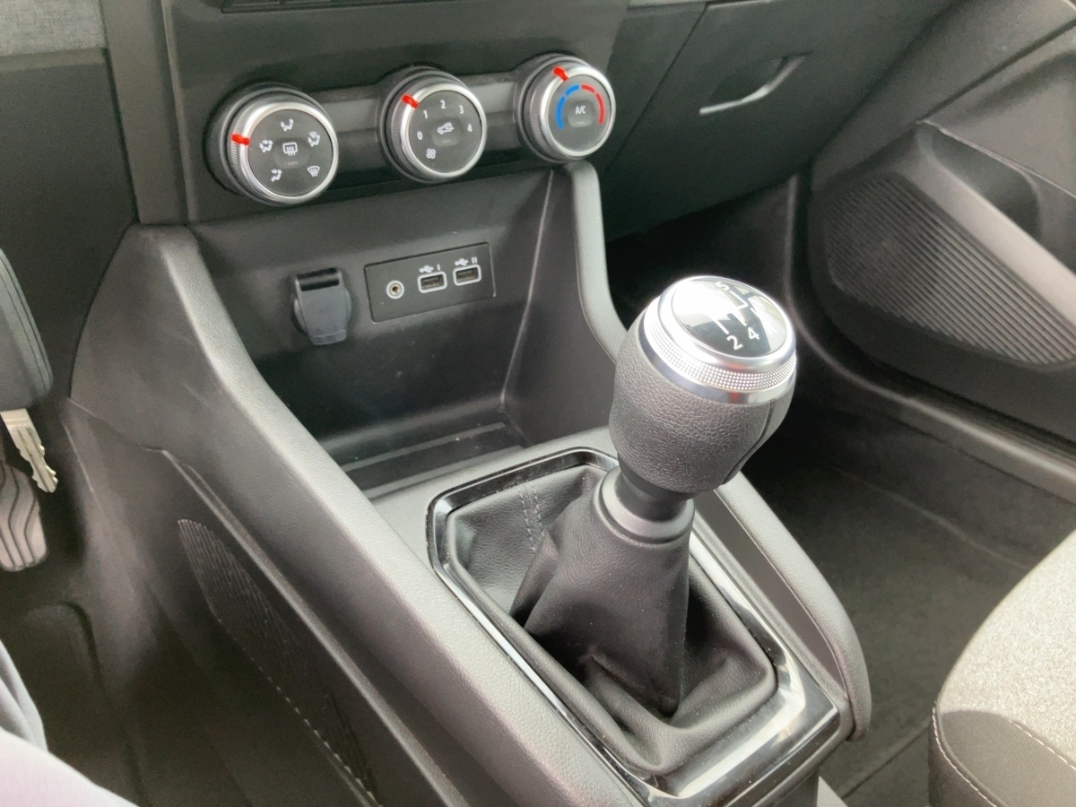 Renault Clio – Bild 18