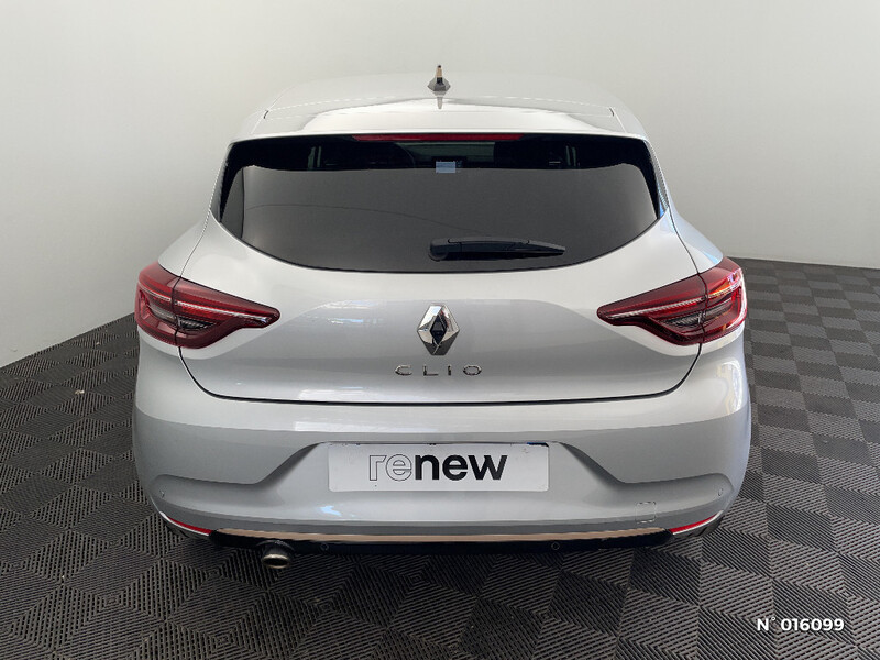 Renault Clio V