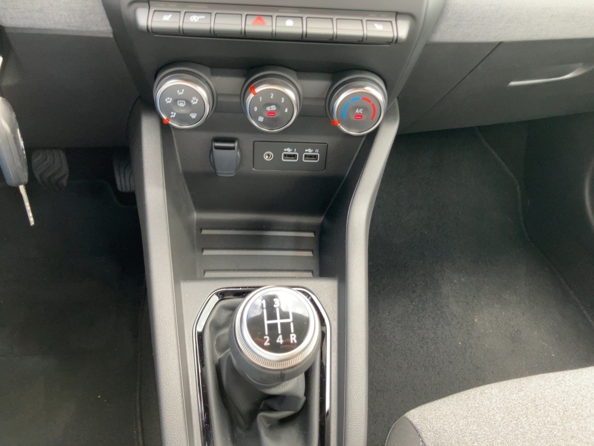 Renault Clio – Bild 16