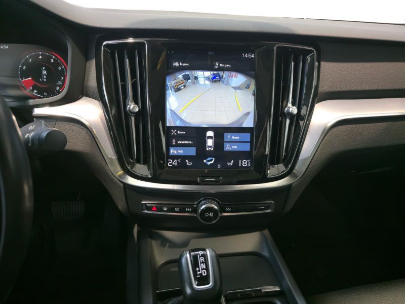 VOLVO S60 2018 — imagine 43