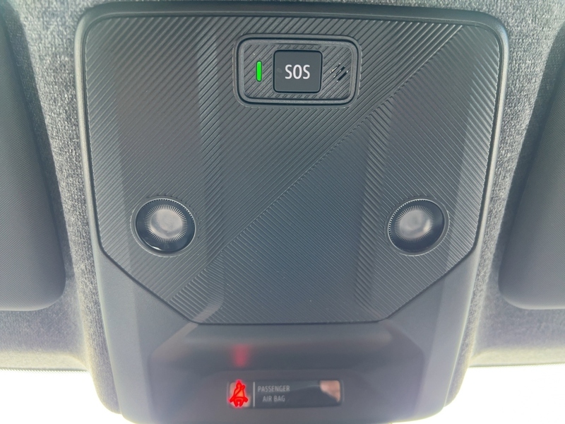 Fahrzeugabbildung Clio PDC BT Bild 17 von 23