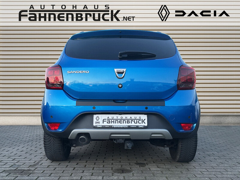 Fahrzeugabbildung Sandero PDC Bild 4 von 20