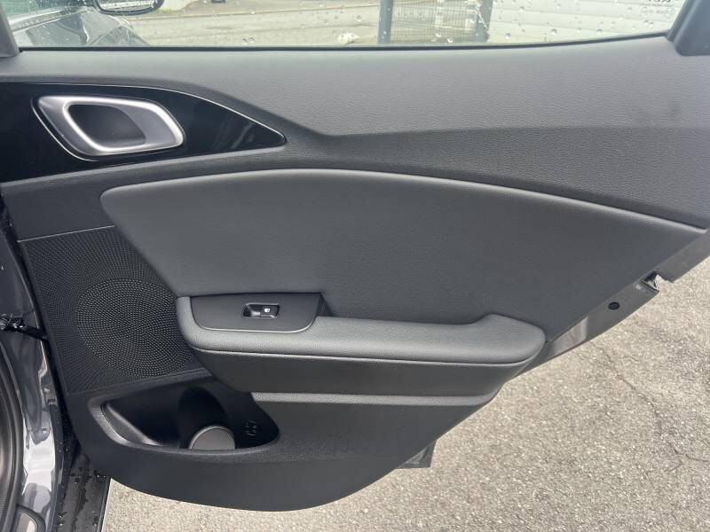 KIA Xcee'D