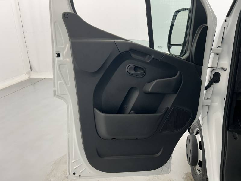 Renault Master III
