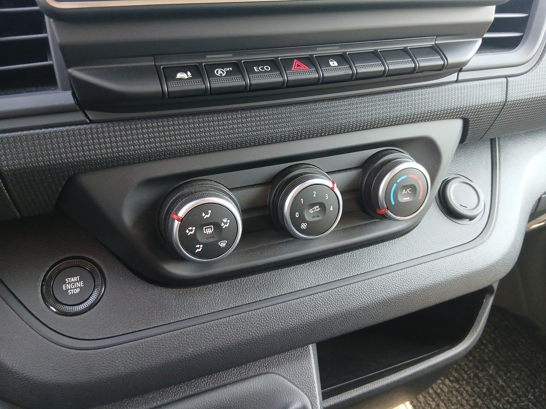 Renault Trafic – Bild 41