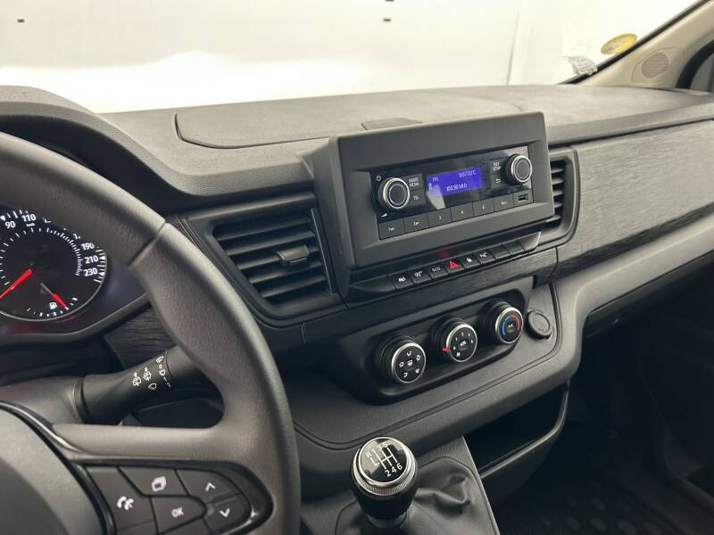 Renault Trafic Combi