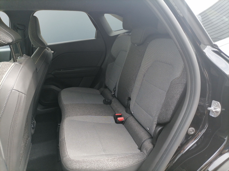 Fahrzeugabbildung Symbioz E-Tech Full Hybrid 160 Bild 9 von 15