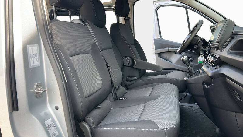 Renault Trafic Combi