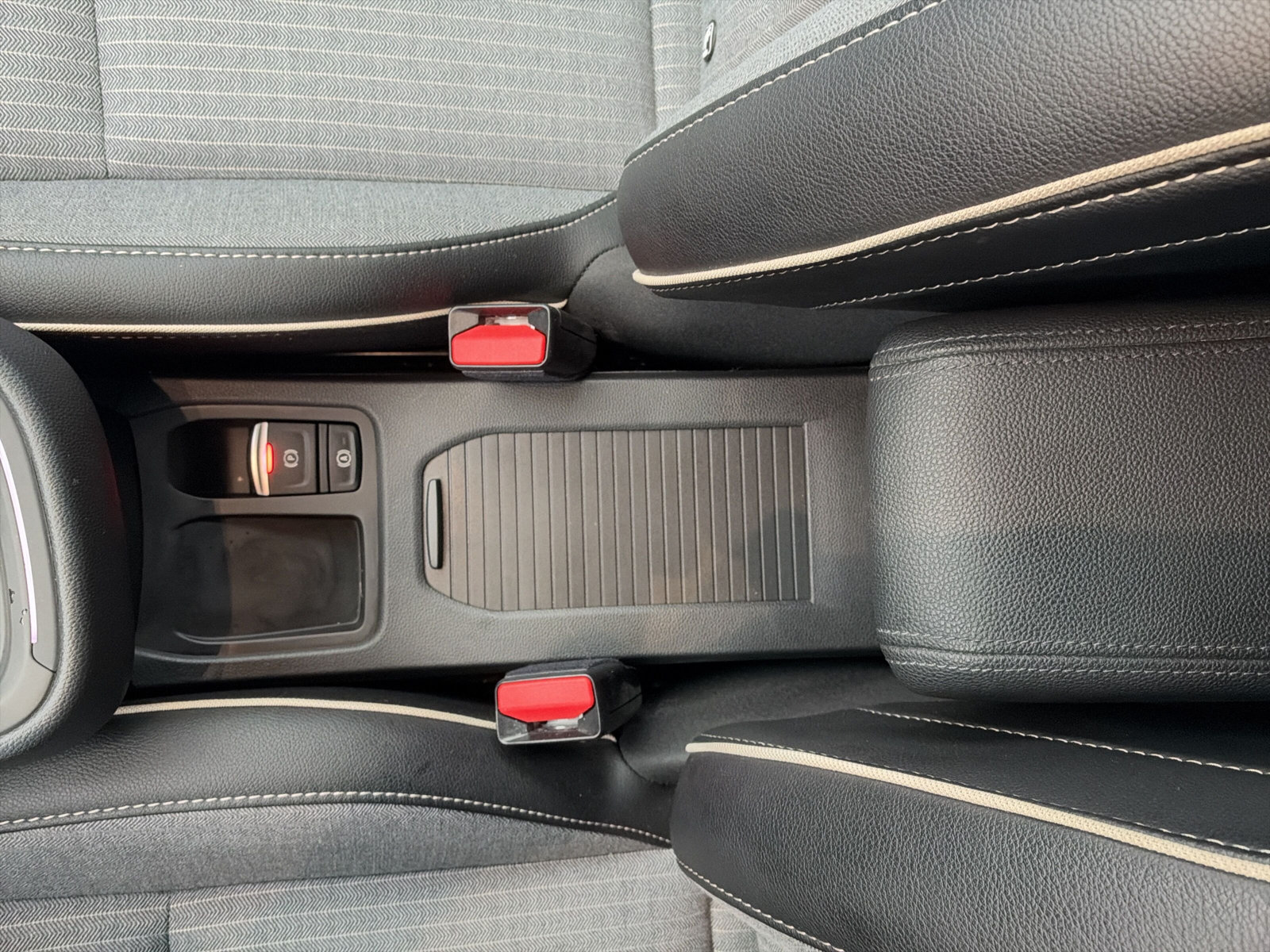 Renault Clio – Bild 15