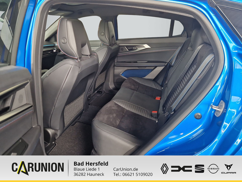 Fahrzeugabbildung Rafale Esprit Alpine E-Tech Full Hybrid 200 Bild 8 von 10