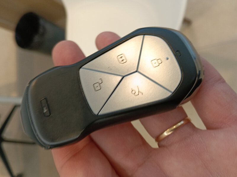 Xpeng P7