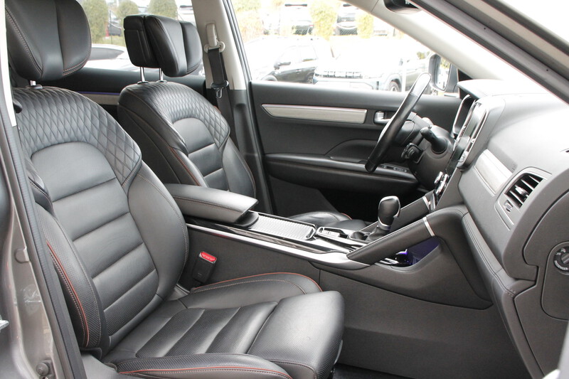 Fahrzeugabbildung Koleos INITIALE PARIS BLUE dCi 185 4WD X-tronic Bild 24 von 30