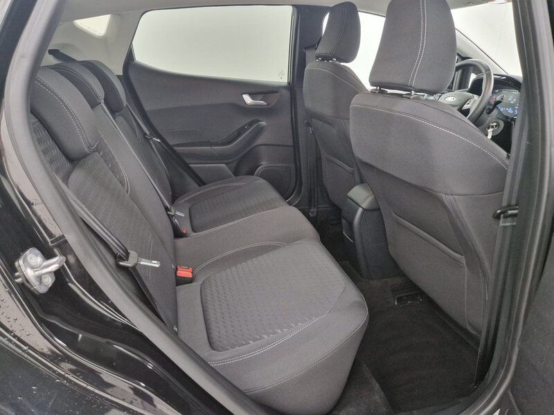 Fahrzeugabbildung Fiesta 1.0 EcoBoost MHEV Titanium Bild 10 von 27