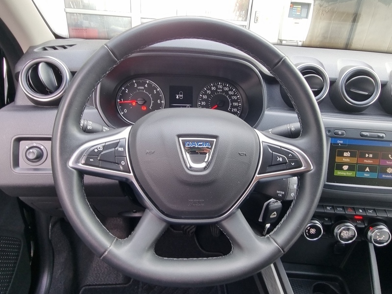 Fahrzeugabbildung Duster Prestige TCe 130 Bild 10 von 14