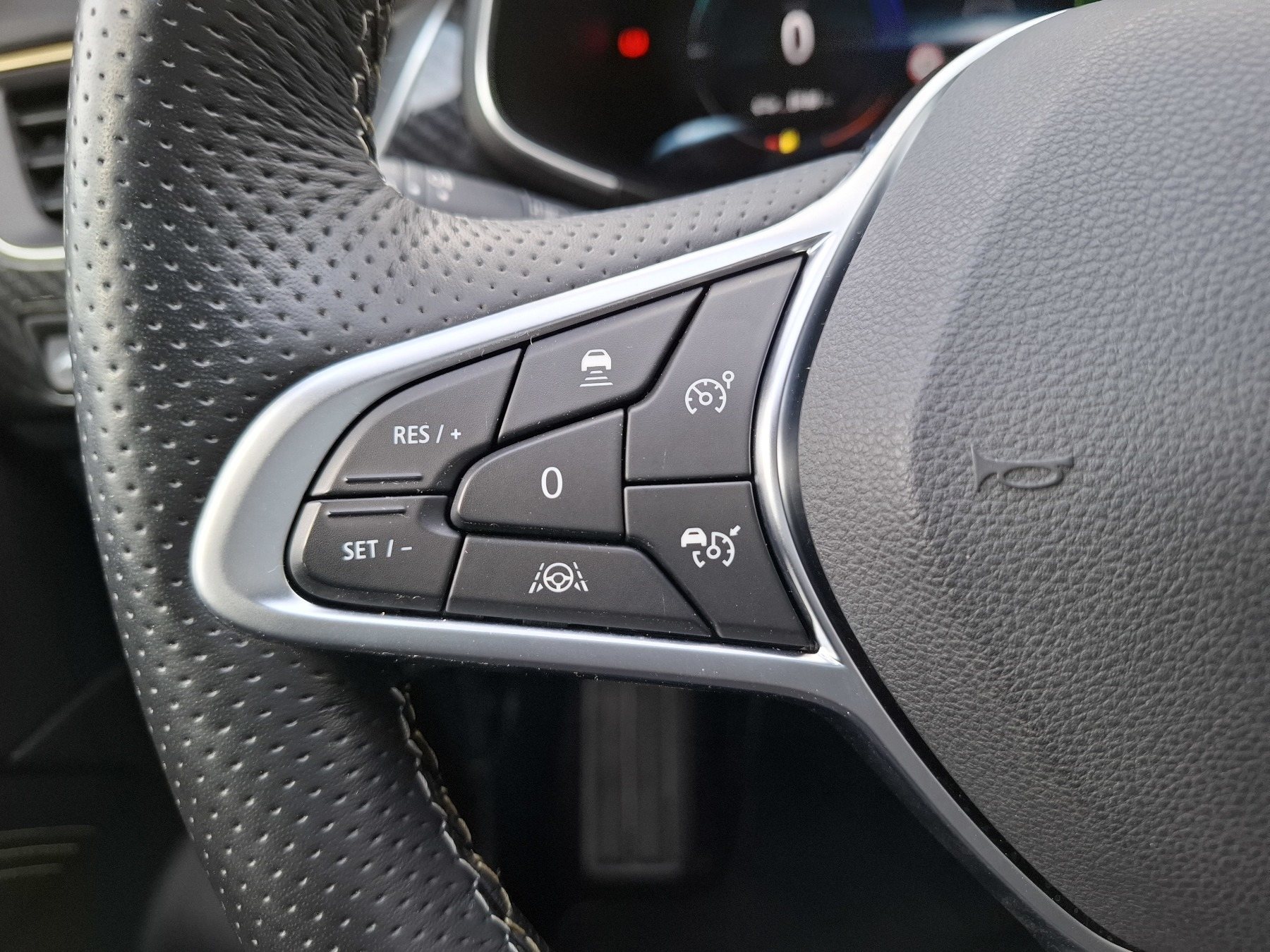 Renault Arkana – Bild 23