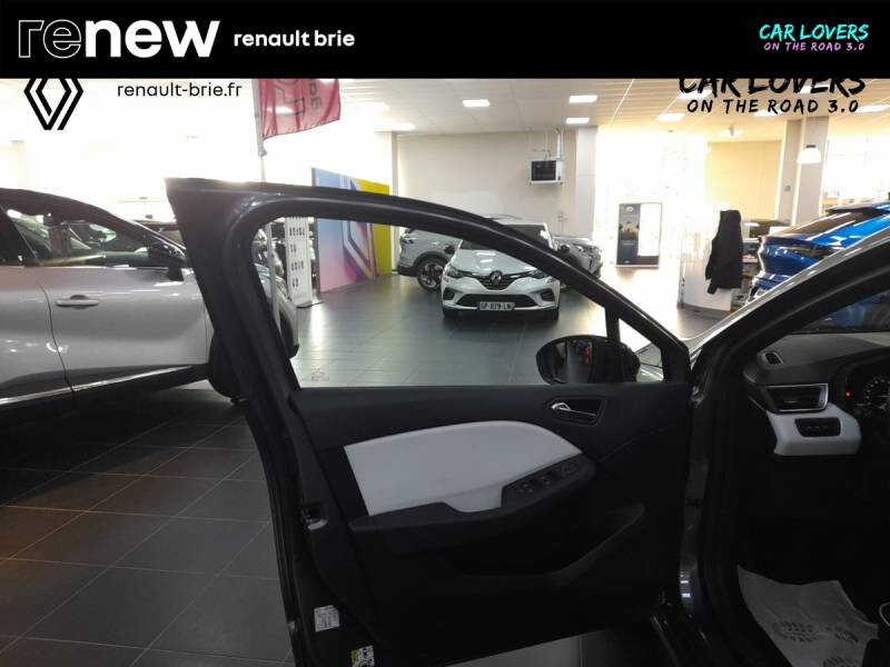 Renault Clio V
