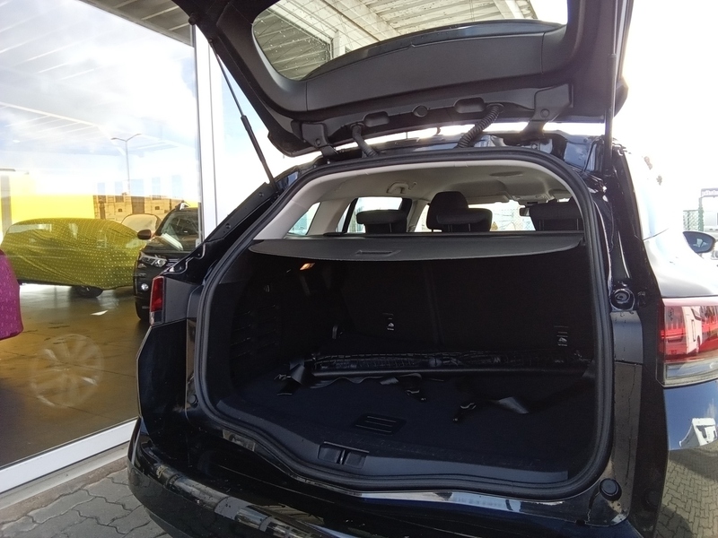 Fahrzeugabbildung Megane Grandtour Business Edition Bild 13 von 13