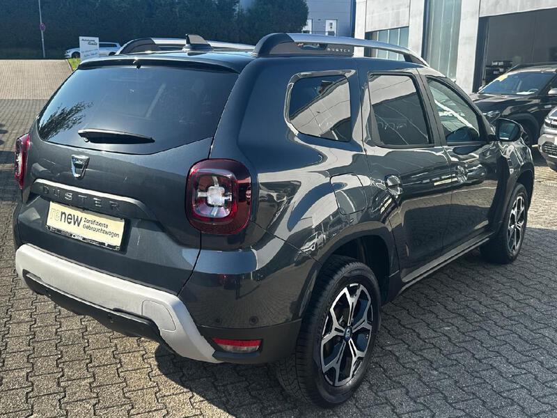 Fahrzeugabbildung Duster Celebration Blue DCi 115 4x4 Bild 4 von 8