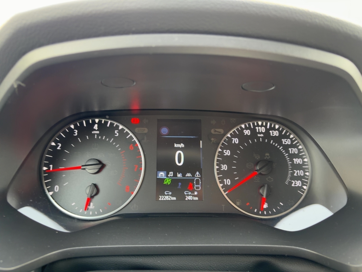 Renault Captur – Bild 15