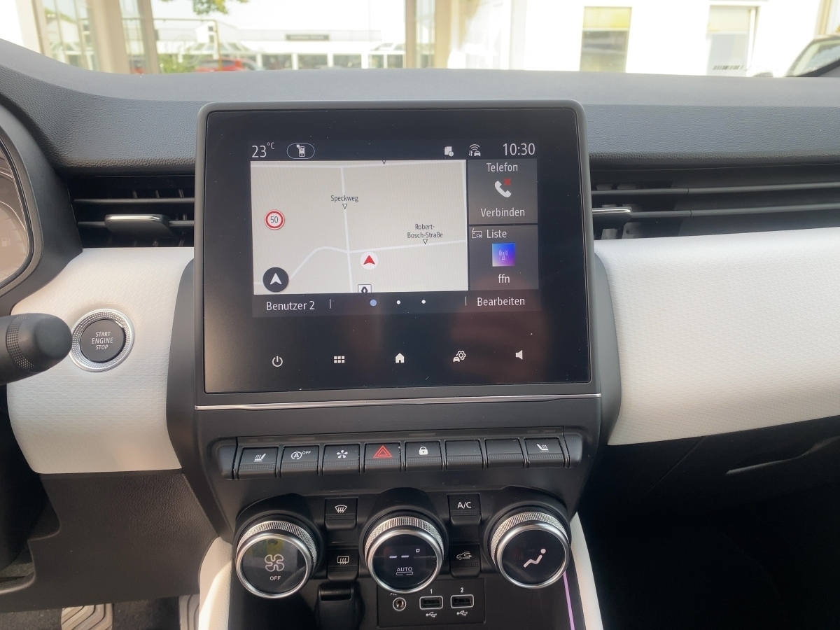 Renault Clio – Bild 11