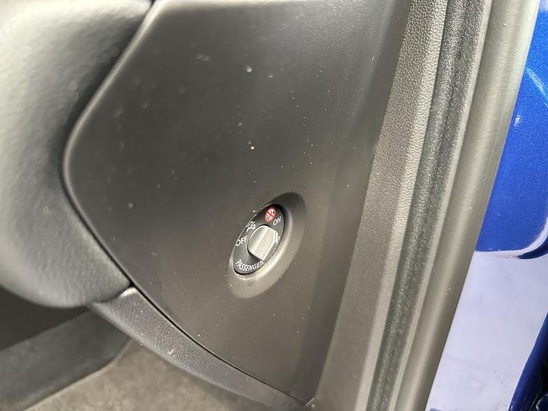 Fahrzeugabbildung Captur INTENS E-TECH Plug-in 160  Bild 10 von 50