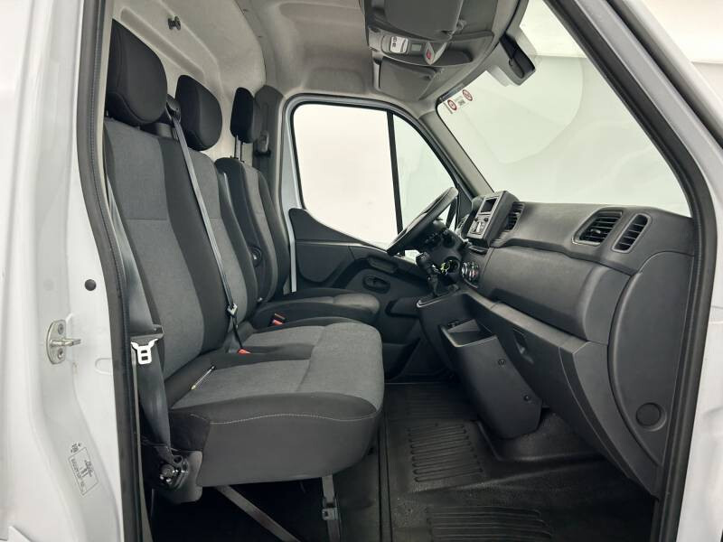 Renault Master III