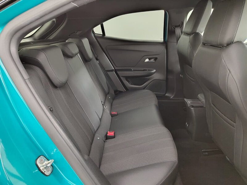 Fahrzeugabbildung Mokka 1.2 Turbo GS Kamera Bluetooth Bild 11 von 32