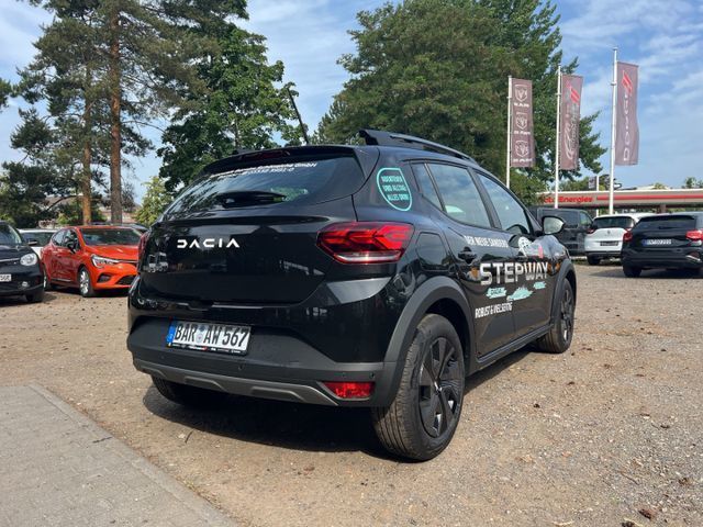 Dacia Sandero – Bild 3