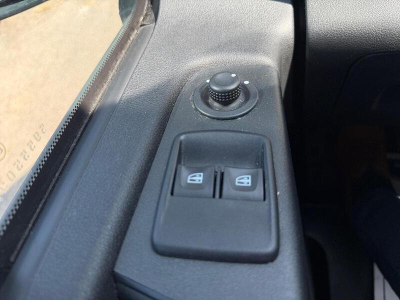 Renault Trafic Combi