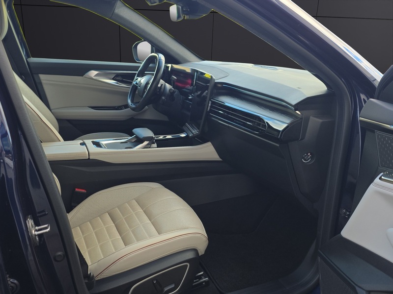 Fahrzeugabbildung Espace Panoramadach Automatik Navi Rückfahrkamera Bild 6 von 15