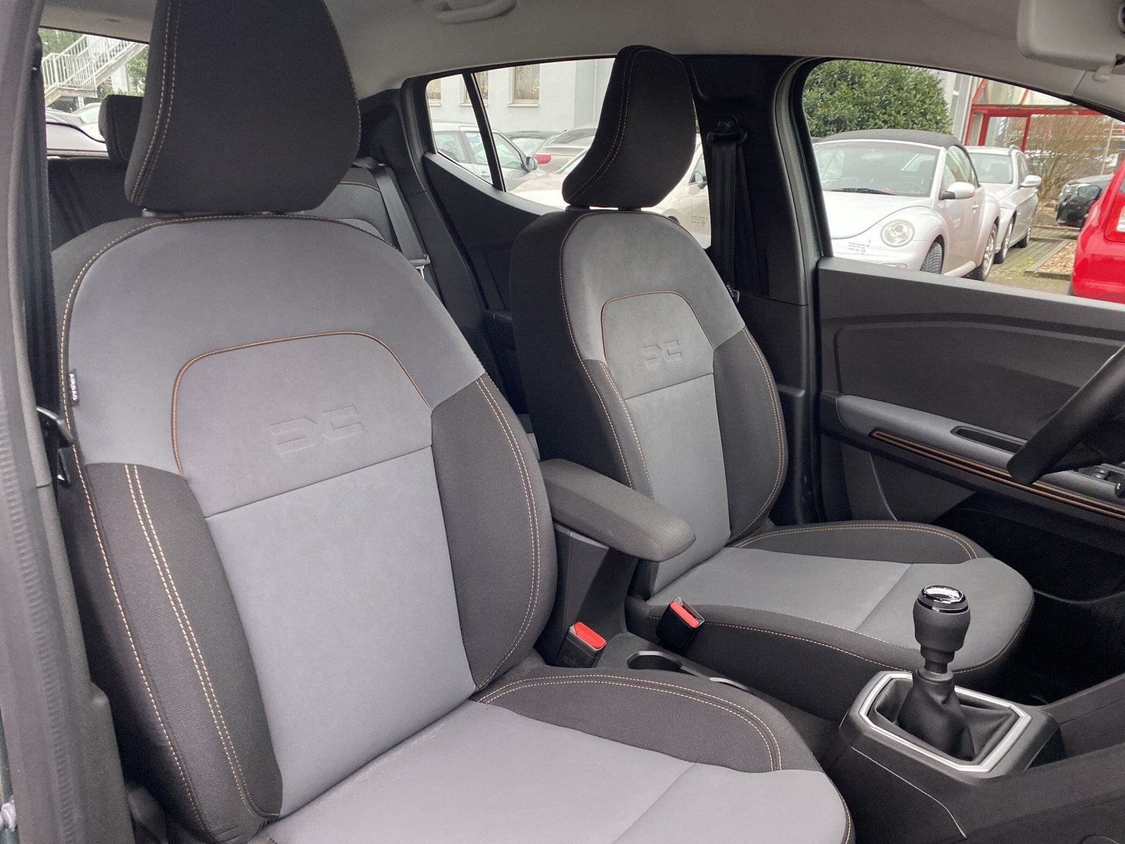 Dacia Sandero – Bild 13