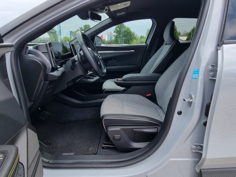 Fahrzeugabbildung Megane E-TECH TECHNO EV60 220hp optimum charge Bild 6 von 20