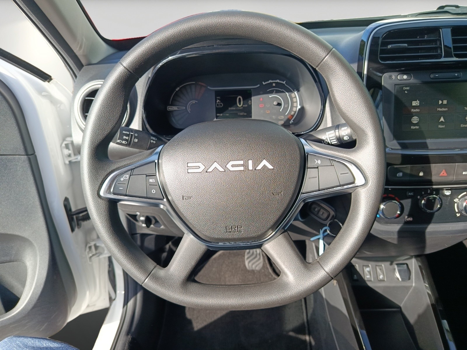 Dacia Spring – Bild 13