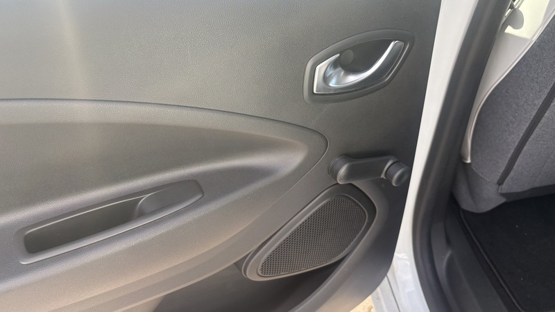 Fahrzeugabbildung Zoe EXPERIENCE (Selection) R110 Z.E. 50 Bild 13 von 16