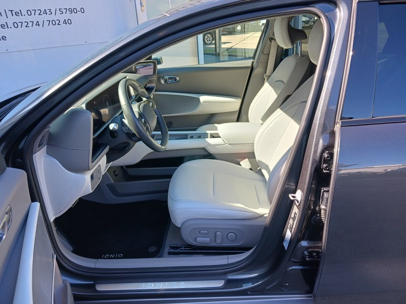 Fahrzeugabbildung IONIQ 6 Uniq 77,4 kWH 4WD *ALLRAD* Bild 13 von 30