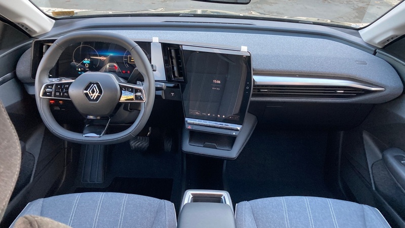Fahrzeugabbildung Megane E-Tech 100% ele Paket Evolution ER EV60 130 Bild 7 von 11