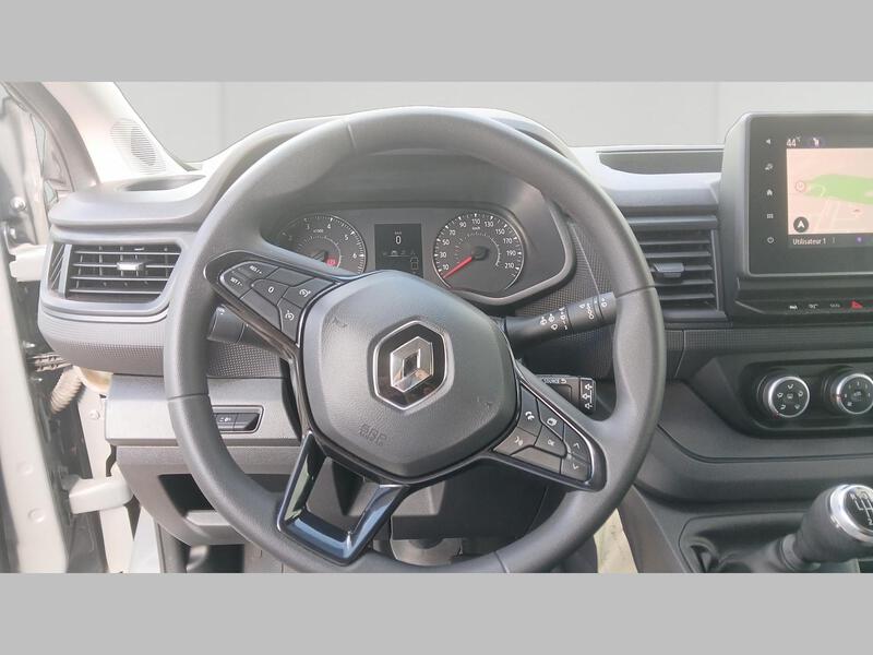 Renault Trafic Combi