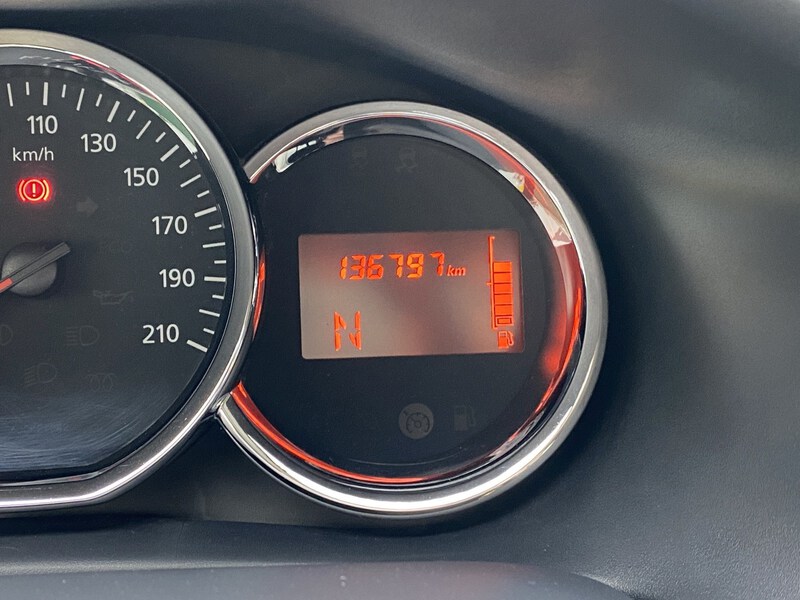 Fahrzeugabbildung Sandero Stepway Bild 11 von 19