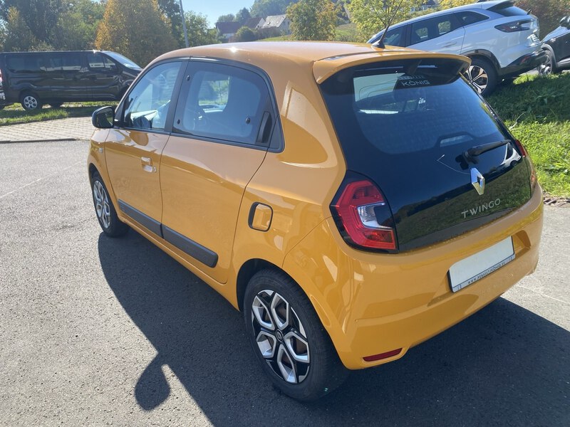 Fahrzeugabbildung Twingo 1.0 SCe 65 ZEN Bild 5 von 16