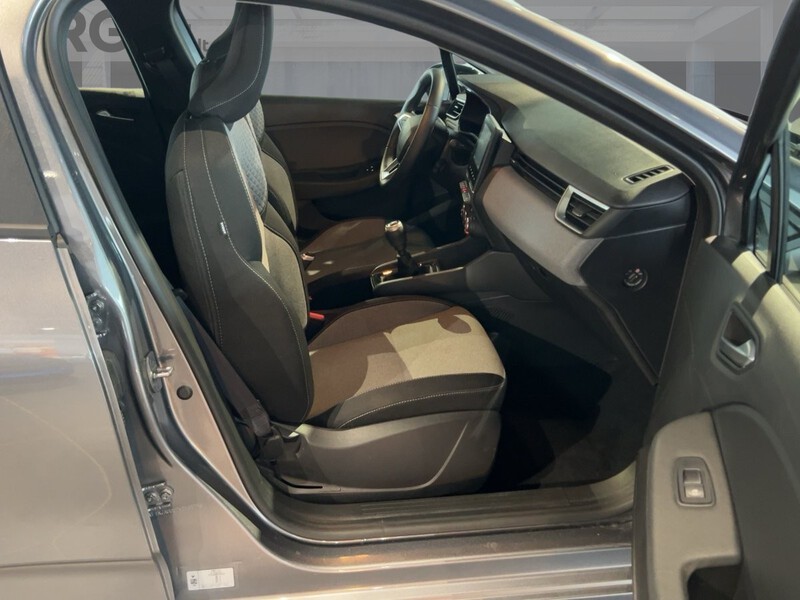 Fahrzeugabbildung Clio Evolution TCe 90 Bild 8 von 22