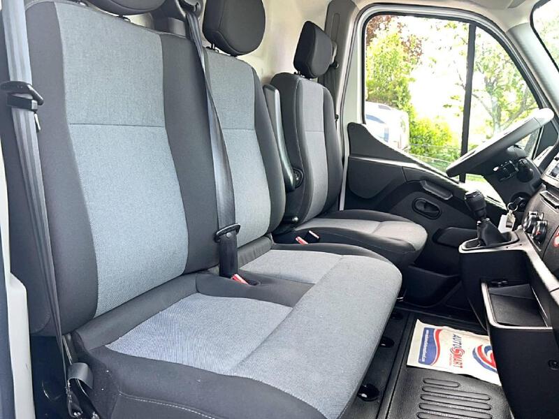 Renault Master III
