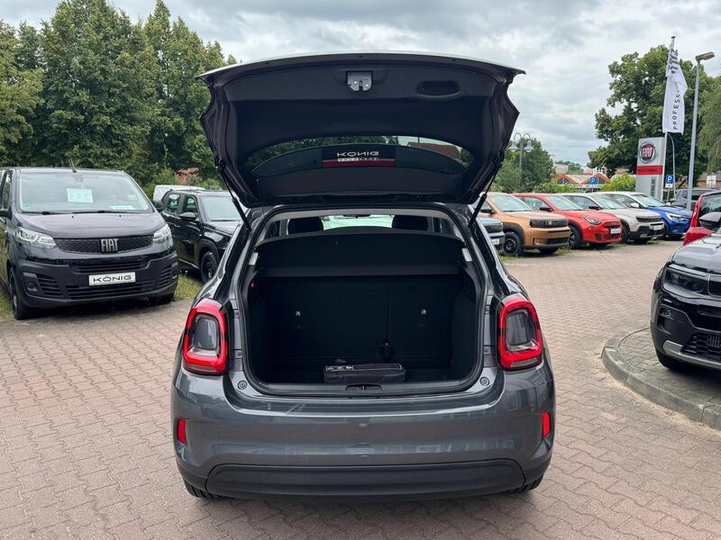 Fahrzeugabbildung 500X KLIMA*CARPLAY*KAMERA*LM Bild 8 von 20