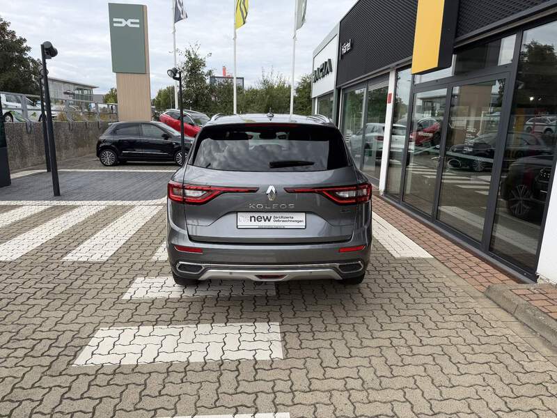 Fahrzeugabbildung Koleos ++Automatik++ Bild 6 von 44