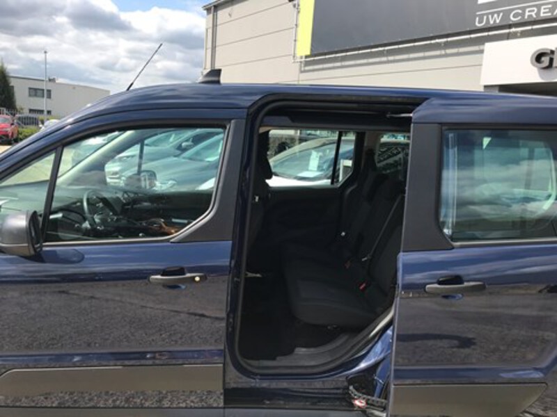 Ford Tourneo