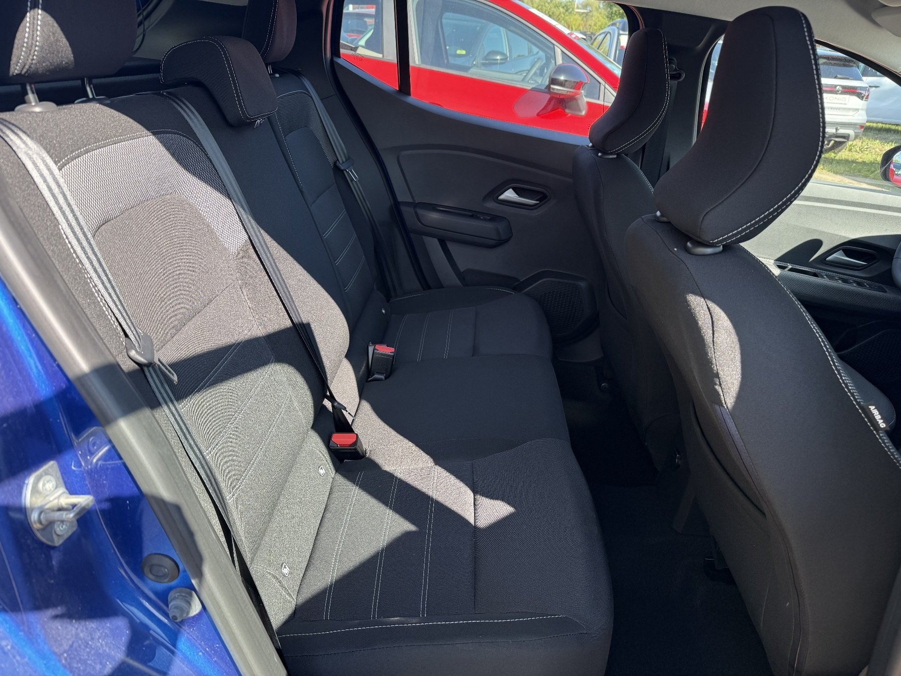 Dacia Sandero – Bild 11