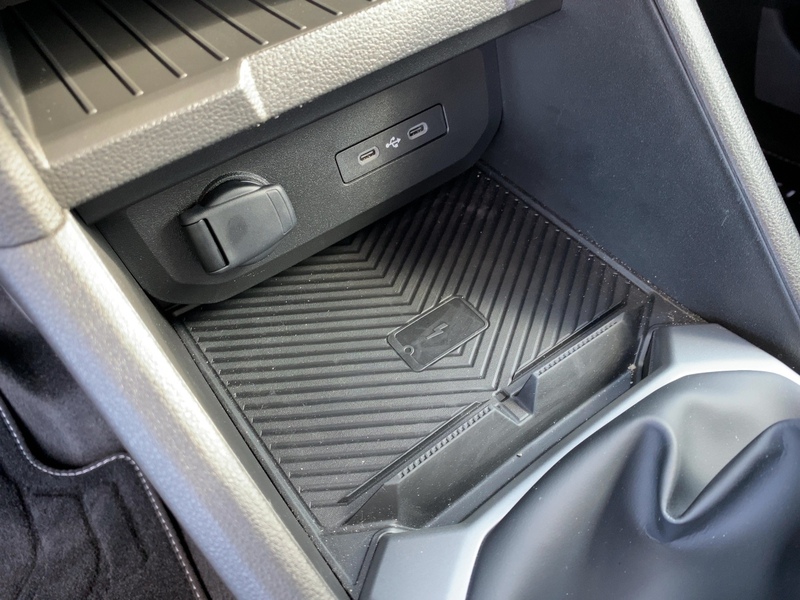 Fahrzeugabbildung Duster ABS ESP SERVO Bild 16 von 19