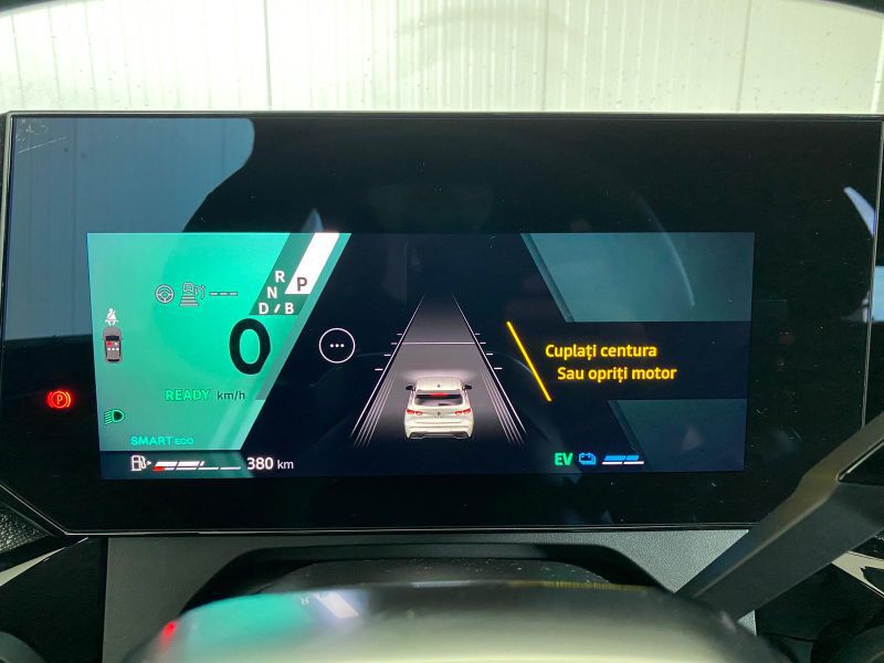 RENAULT Clio 2026 — imagine 12